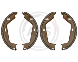 Brake Shoe Set Park Brake VOLVO S60 (-2009) S80 (2007-) S80 (-2006) V70 P26 XC70 (2001-2007)