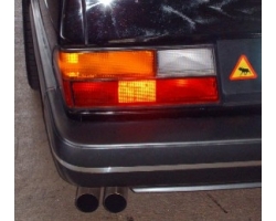 Sportauspuffanlage Simons Doppel-Endrohr SAAB 900 turbo16 mit Katalysator, inkl.Montagematerial, wie bei jedem Auspuff ggfs Anpassungsarbeiten zur Montage notwendig, dann z.B. auch im 8V turbo passend